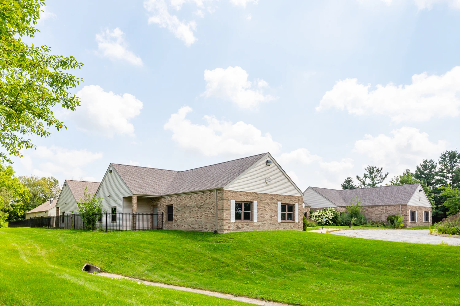 REIT Sale | The Atrium - Former Senior Living Facility | Rockford, IL