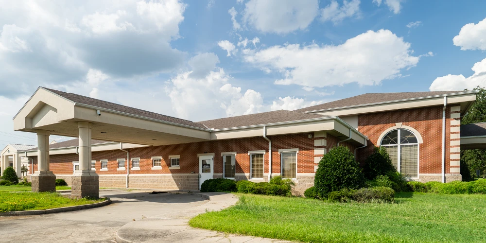 REIT Sale | $1 Reserve - Former Glenwood Surgery Center | West Monroe, LA