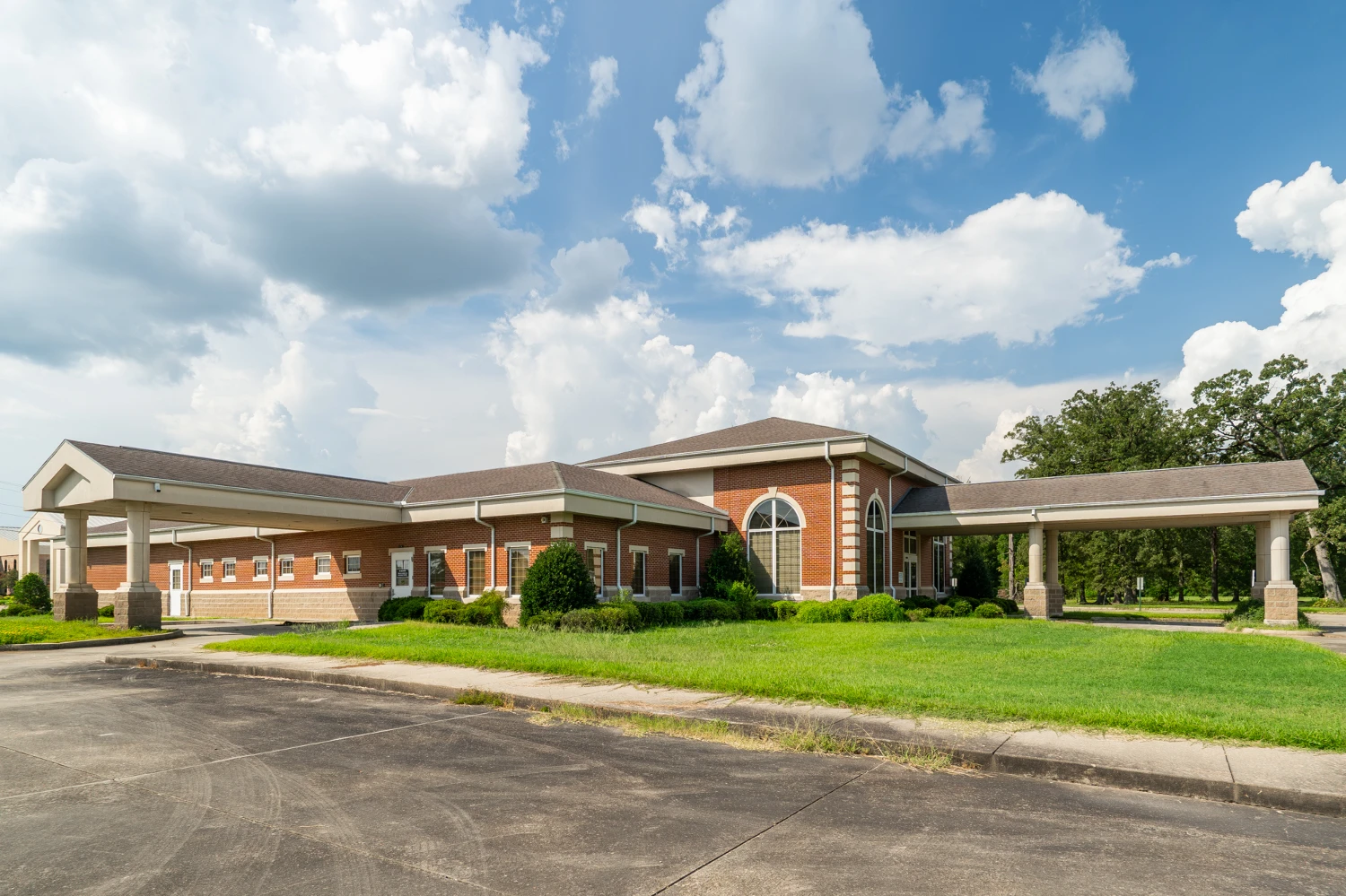 REIT Sale | $1 Reserve - Former Glenwood Surgery Center | West Monroe, LA