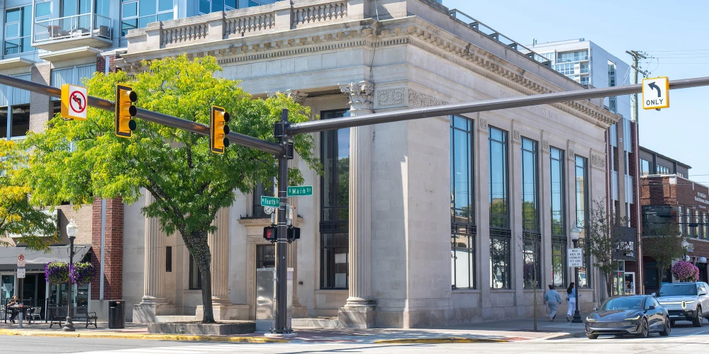 9,000 SF Office & Retail Building | Downtown Royal Oak, MI