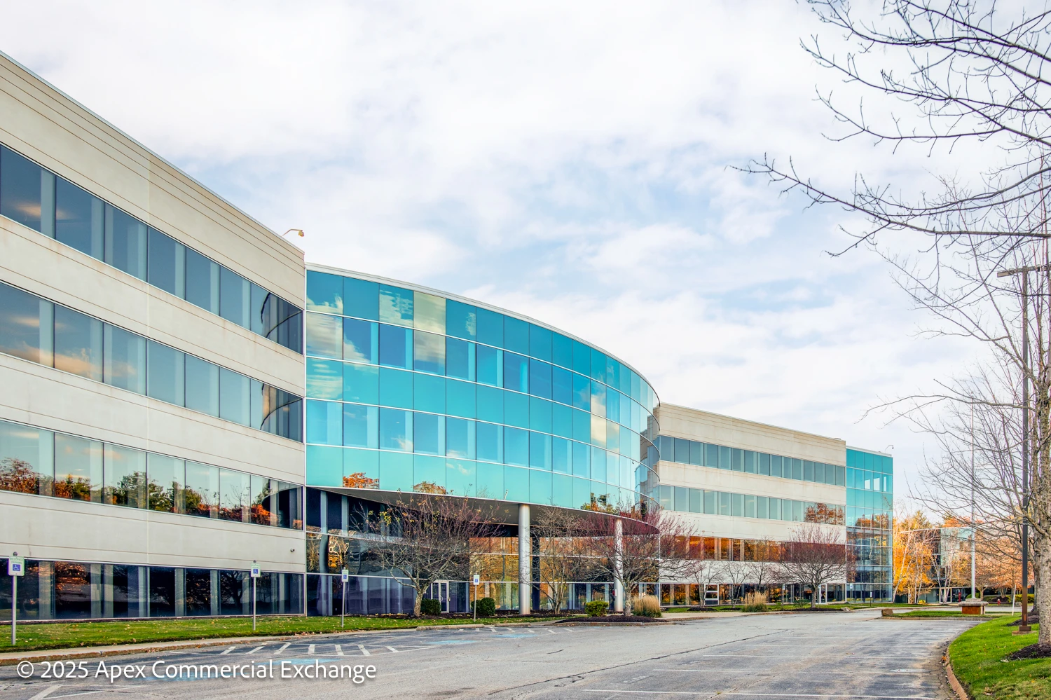 REIT Sale | 328,232 SF Class A Office | Boston MSA