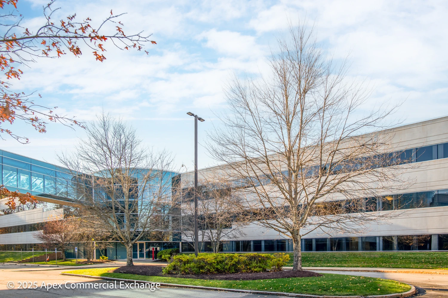 REIT Sale | 328,232 SF Class A Office | Boston MSA