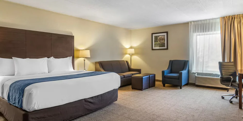 Comfort Inn - Airport | Grand Rapids, MI