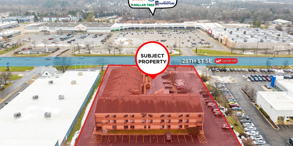 Comfort Inn - Airport | Grand Rapids, MI
