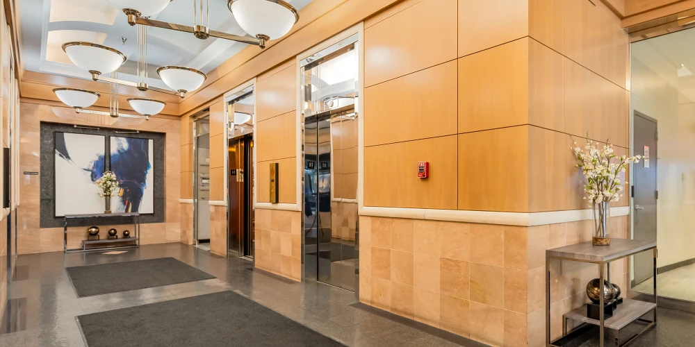 Receivership Sale | KeyBank Building | Columbus, OH