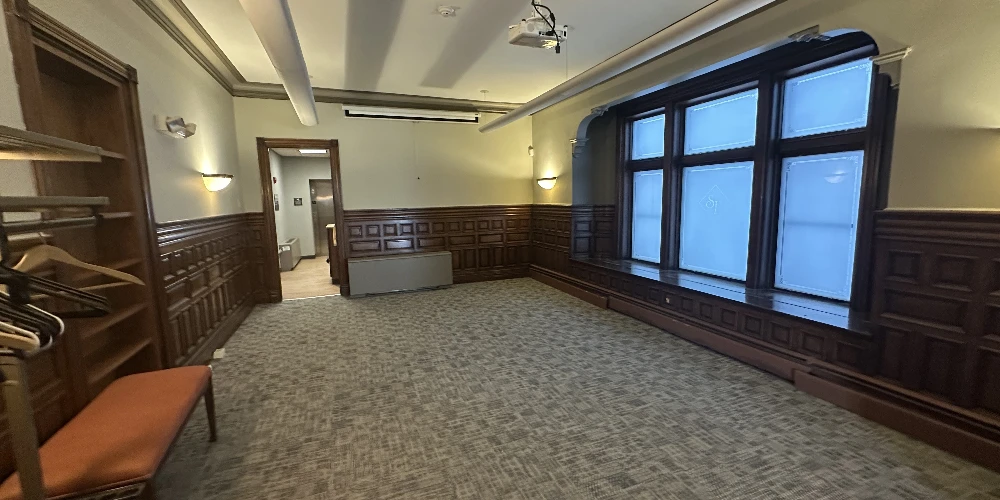1160 Main St - 8700 +/- SF Office Building