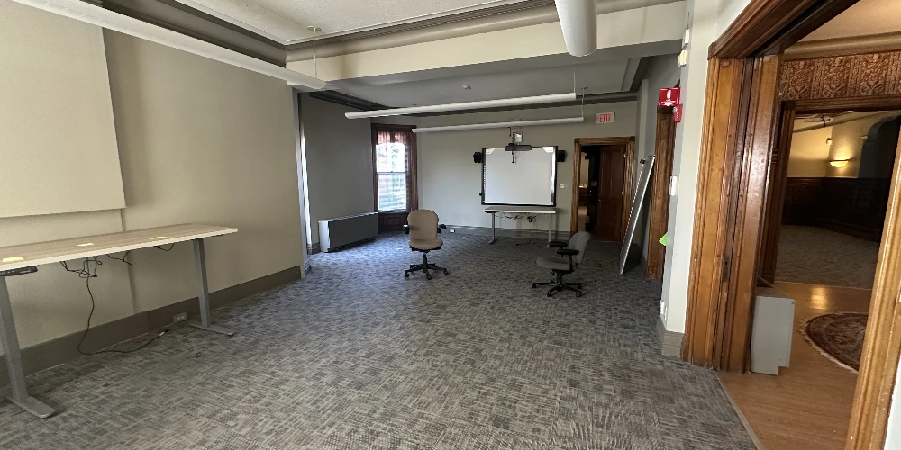 1160 Main St - 8700 +/- SF Office Building