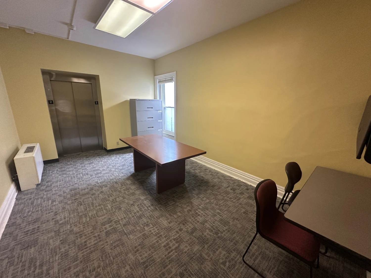 1160 Main St - 8700 +/- SF Office Building