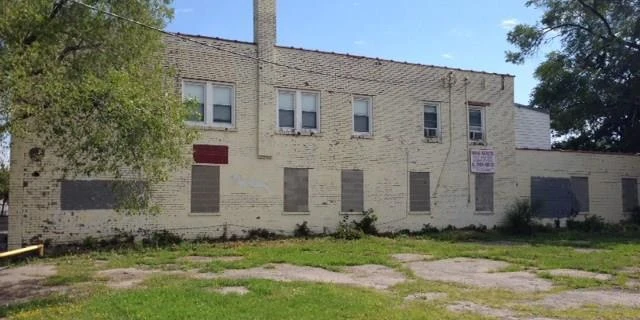 145 Ontario St - 7,450 +/- SF Mixed-Use building