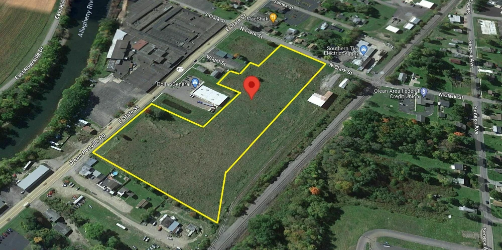 2+/- Acres up to 8+/- Acres w/Rail line access