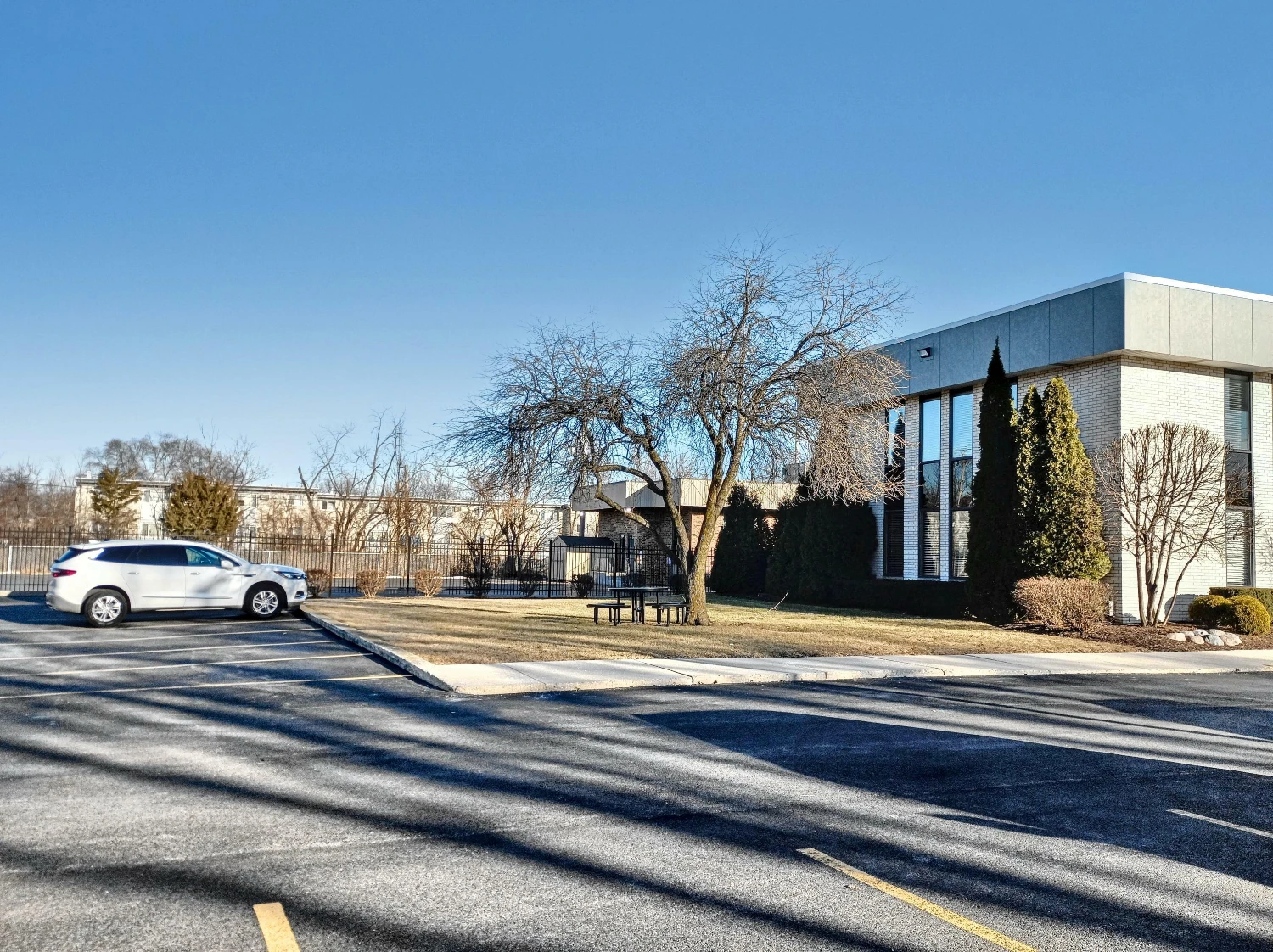 2435 Glenwood Ave, Joliet, IL for sale