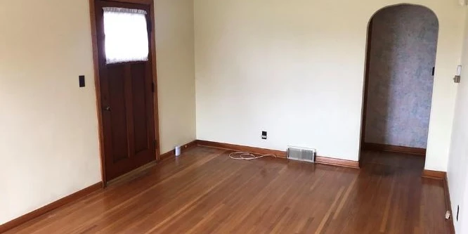 2890 Southwestern Blvd - Commercial & Residential (Mixed Use) Land with 720+/- SF House