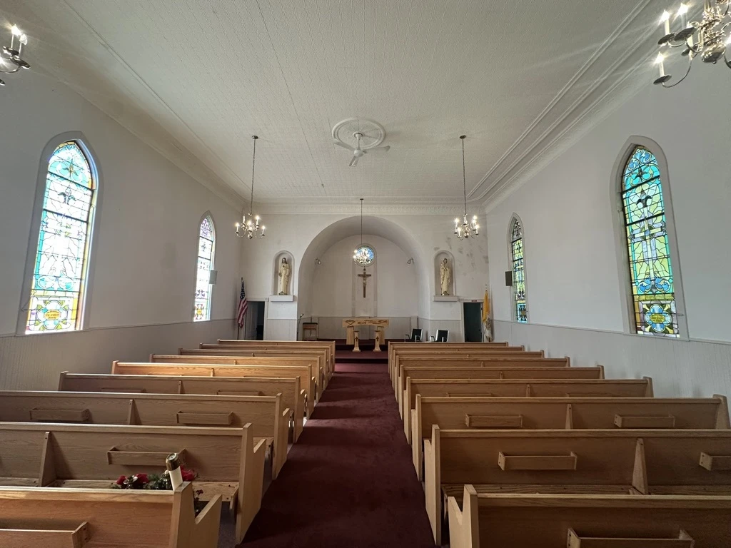 3915 Cottage bridge Rd - Traditional wood-frame church building