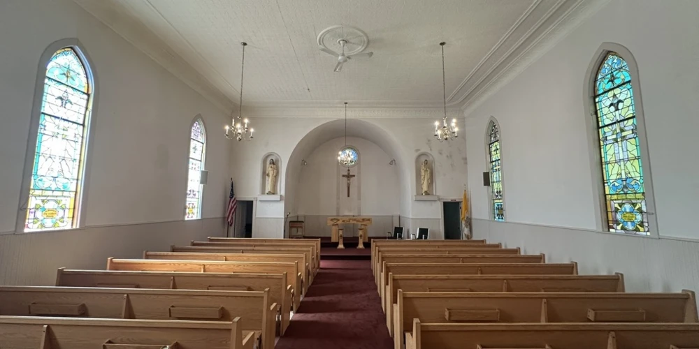 3915 Cottage bridge Rd - Traditional wood-frame church building