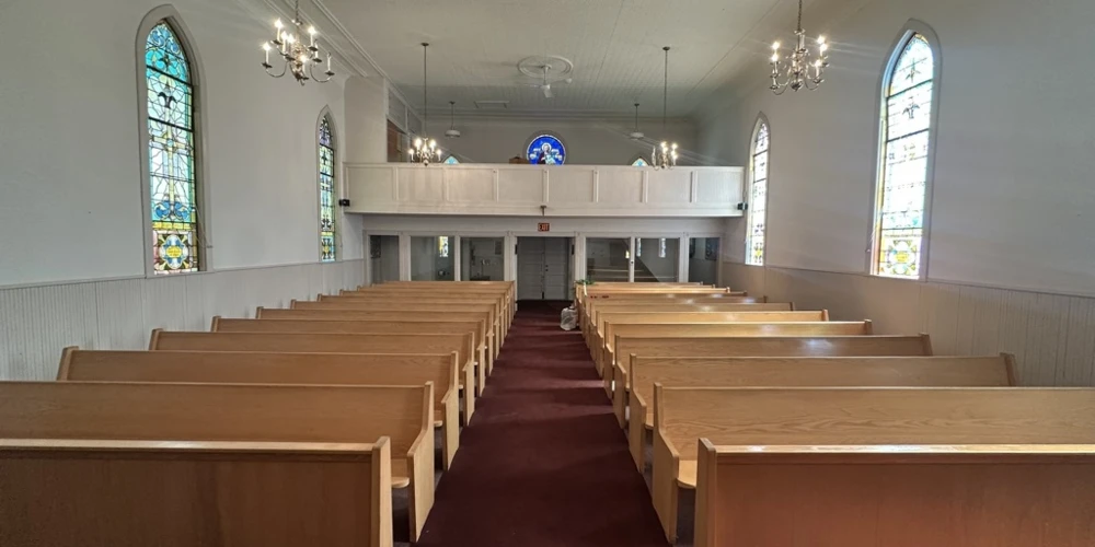 3915 Cottage bridge Rd - Traditional wood-frame church building