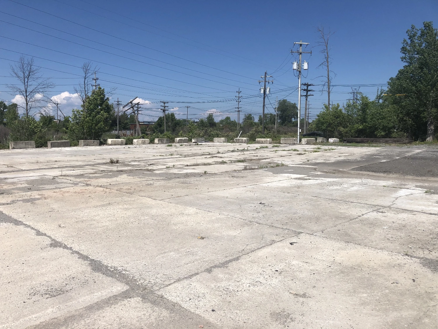 5636 Transit Road - Investment Opportunity 20,120+/- SF Industrial/Warehouse 