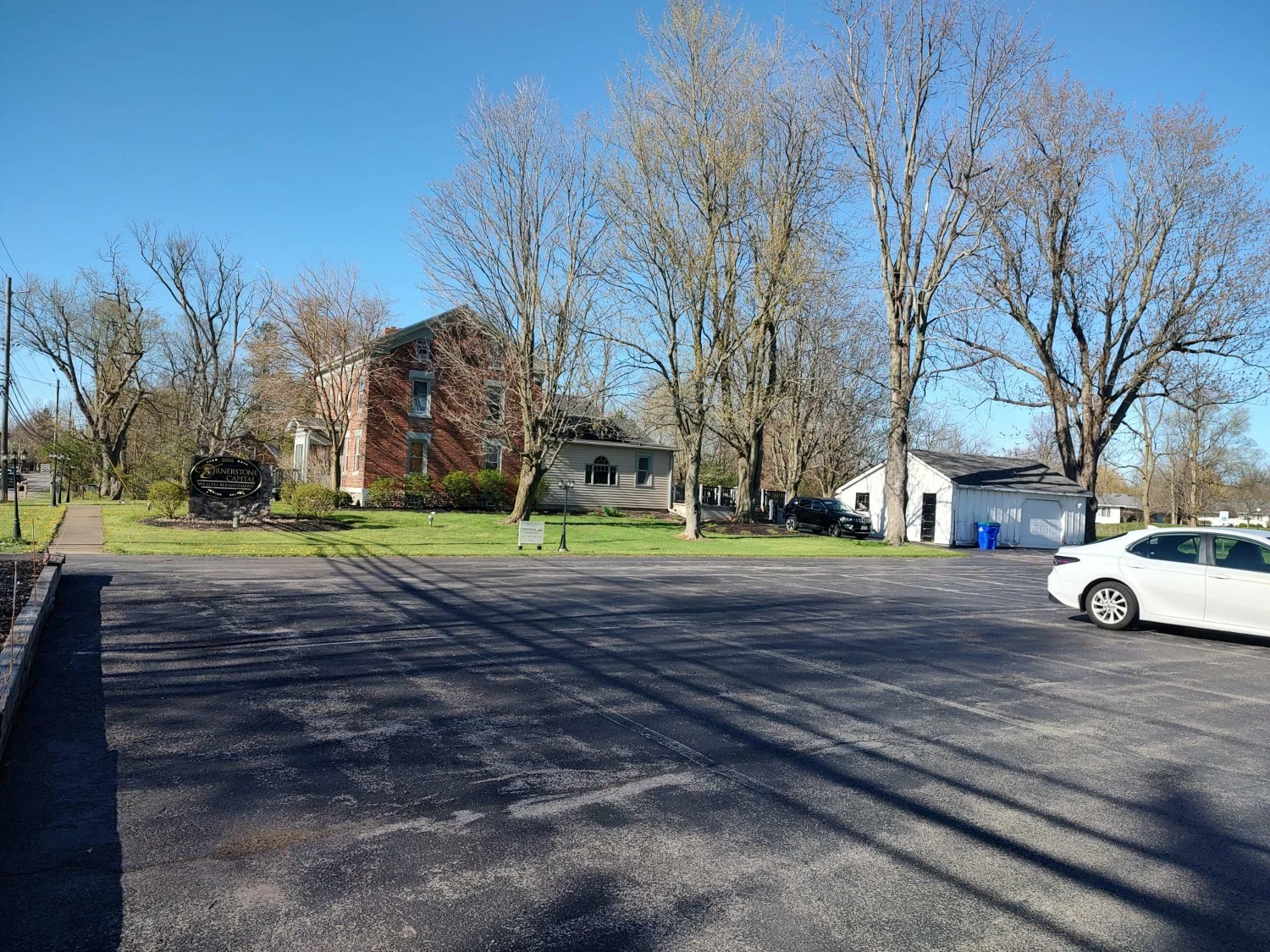 5895 Goodrich Rd  -  2,702+/- SF Office/Retail