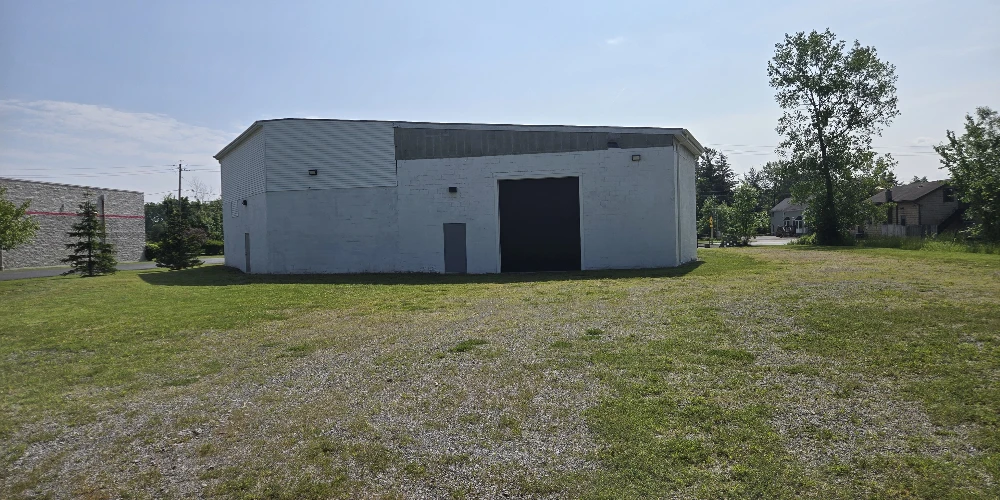9170 Transit Rd - 14,710+/- SF  WAREHOUSE SPACE