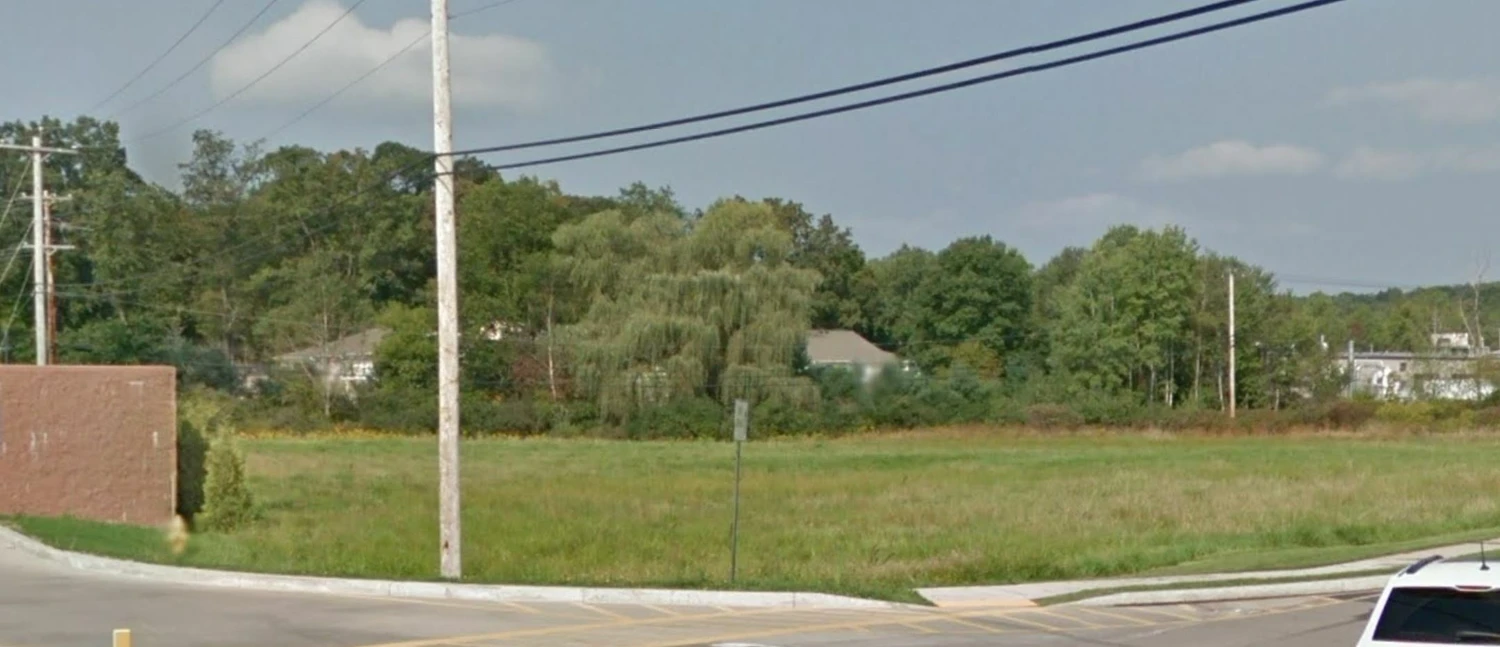 Dan Eaton Dr. - 3.71+/- Acres Buildable Vacant Land
