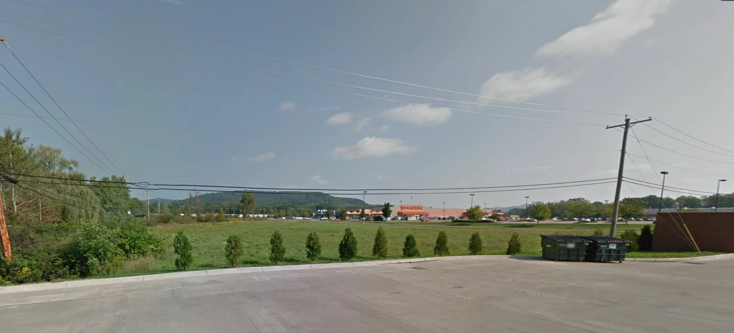 Dan Eaton Dr. - 3.71+/- Acres Buildable Vacant Land