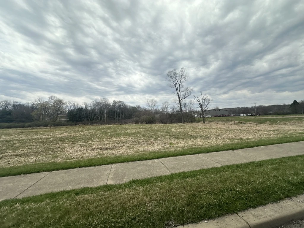 Dan Eaton Dr. - 3.71+/- Acres Buildable Vacant Land