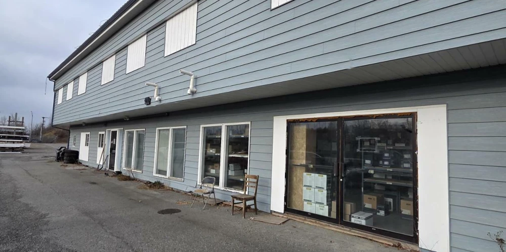 Distribution Warehouse for Sale in Wasilla with Highway Frontage