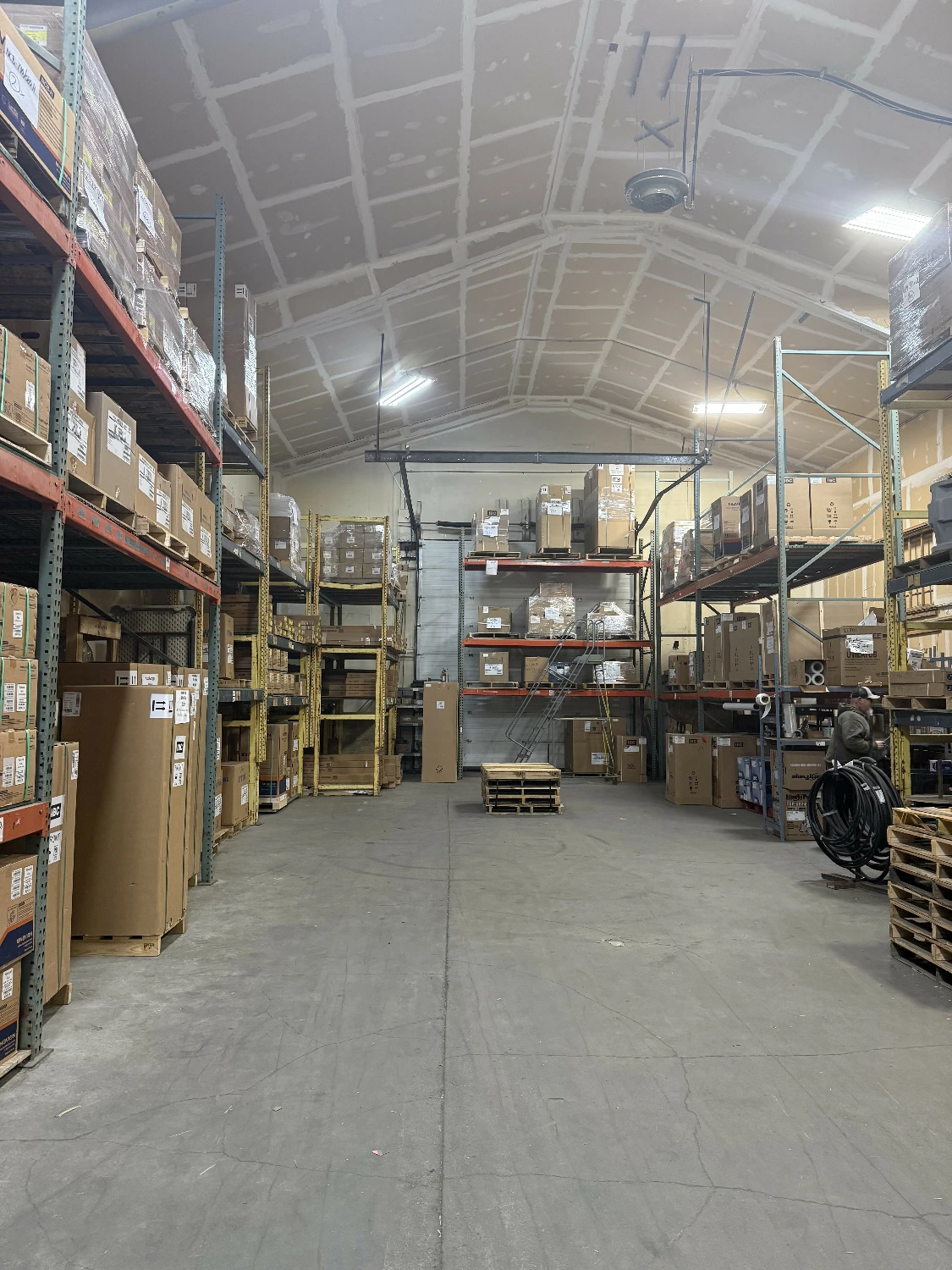 Distribution Warehouse for Sale in Wasilla with Highway Frontage