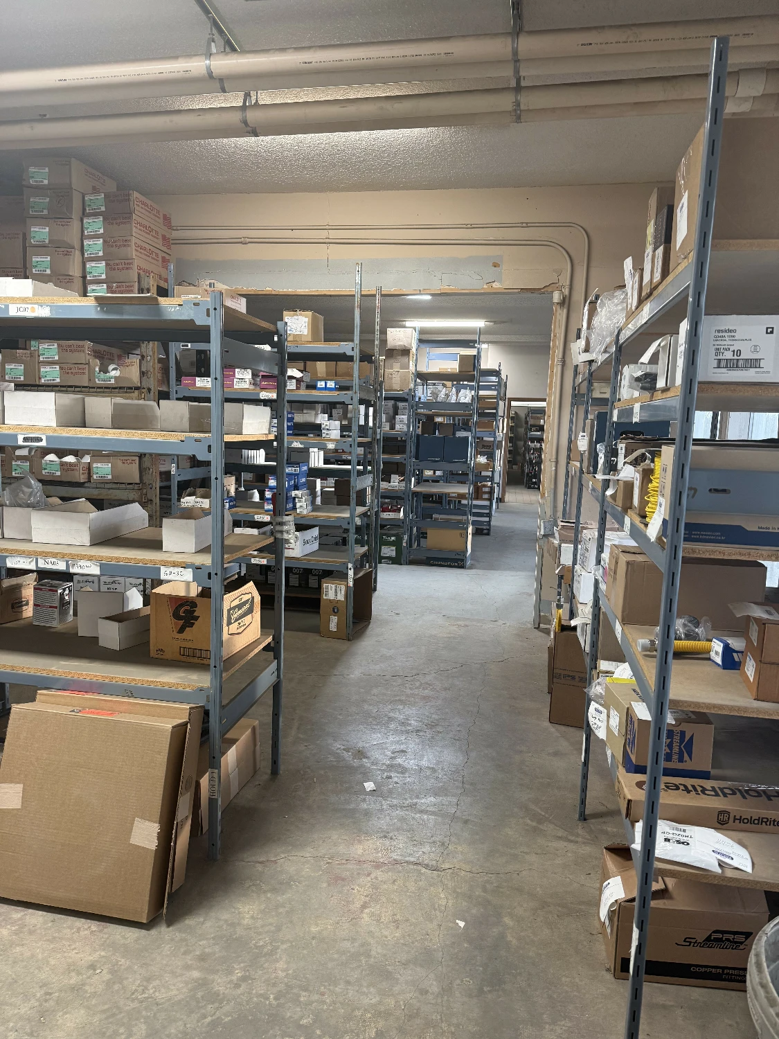 Distribution Warehouse for Sale in Wasilla with Highway Frontage
