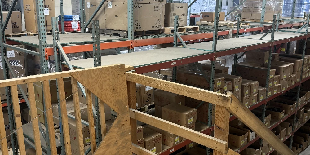 Distribution Warehouse for Sale in Wasilla with Highway Frontage