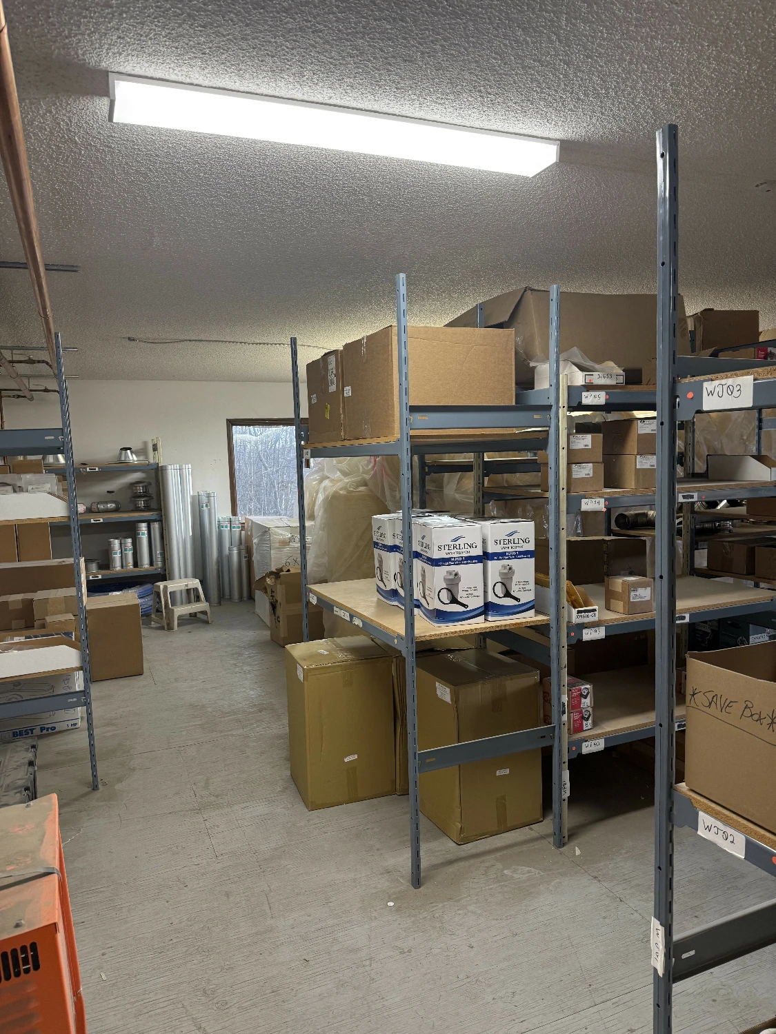 Distribution Warehouse for Sale in Wasilla with Highway Frontage