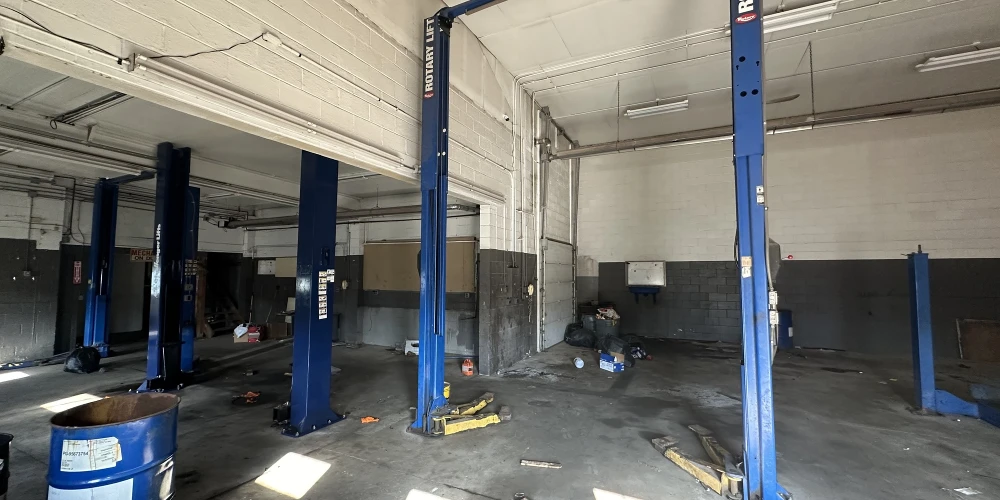 3106 Walden Ave - Former AAMCO For Sale