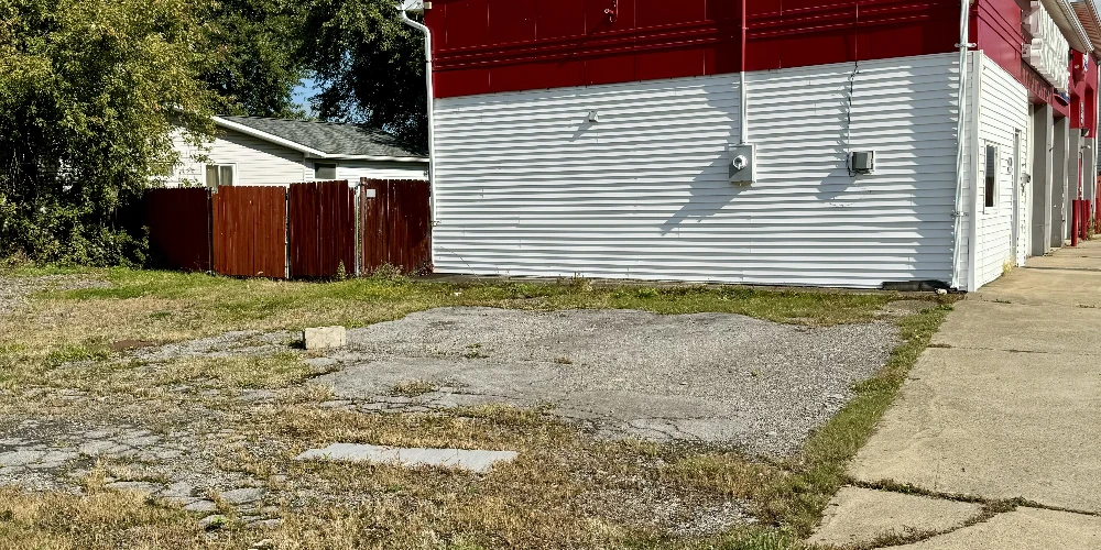3106 Walden Ave - Former AAMCO For Sale