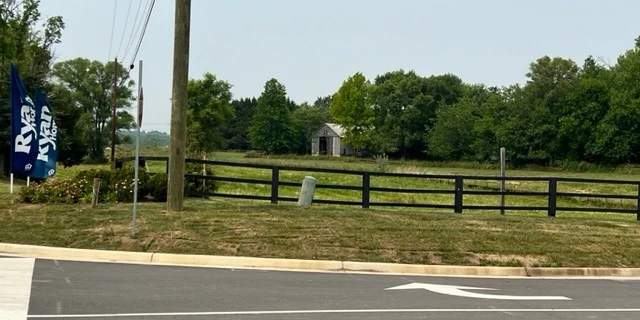 Middletown Village, Commercial Development