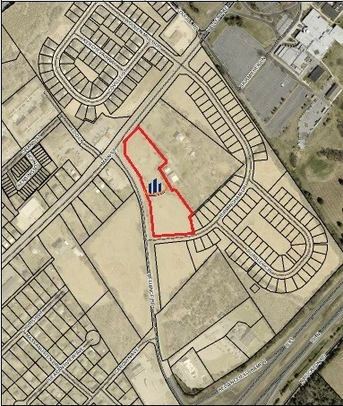 Middletown Village, Commercial Development