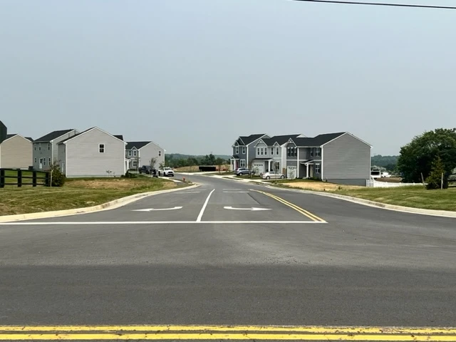 Middletown Village, Commercial Development