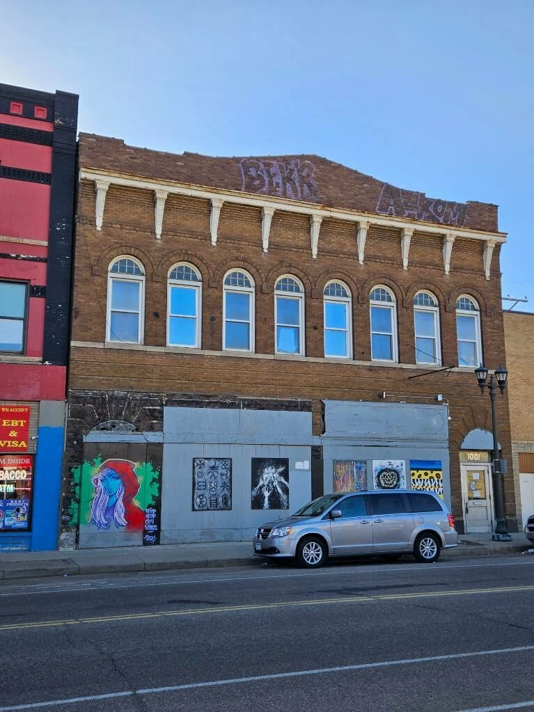 1001 Payne Ave, St Paul, MN 55130