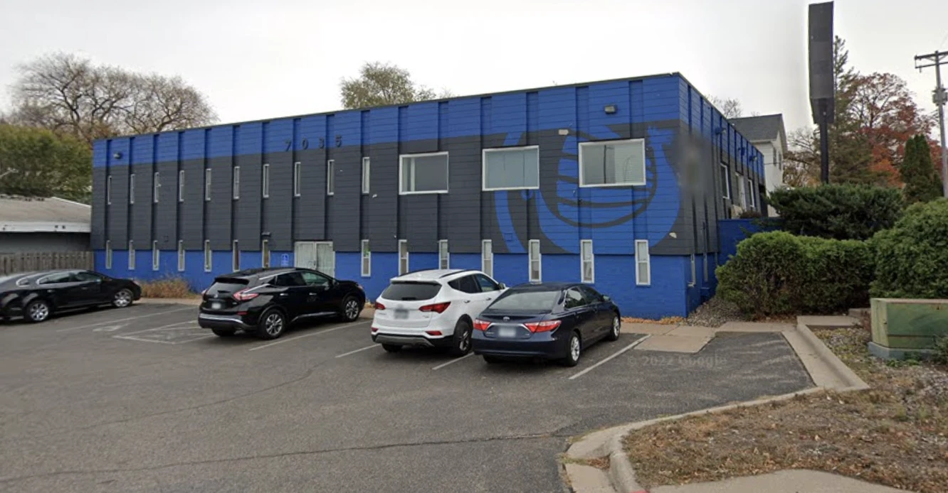 Wayzata Boulevard Professional Center