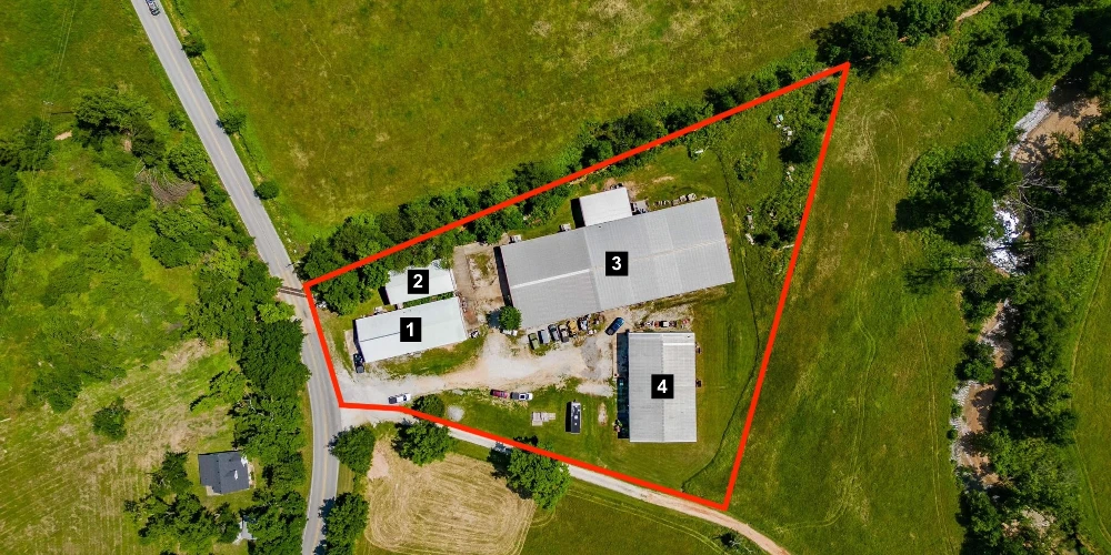 12182 Peach Orchard Rd, Bentonville