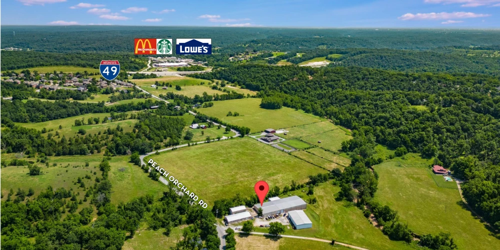 12182 Peach Orchard Rd, Bentonville
