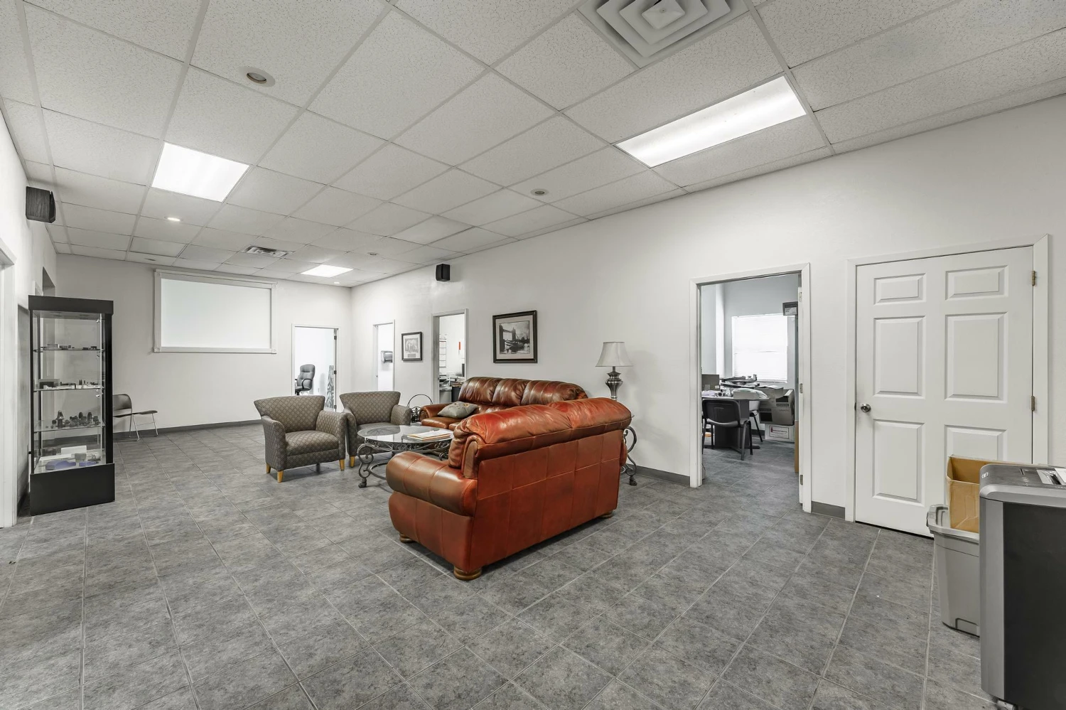 12182 Peach Orchard Rd, Bentonville