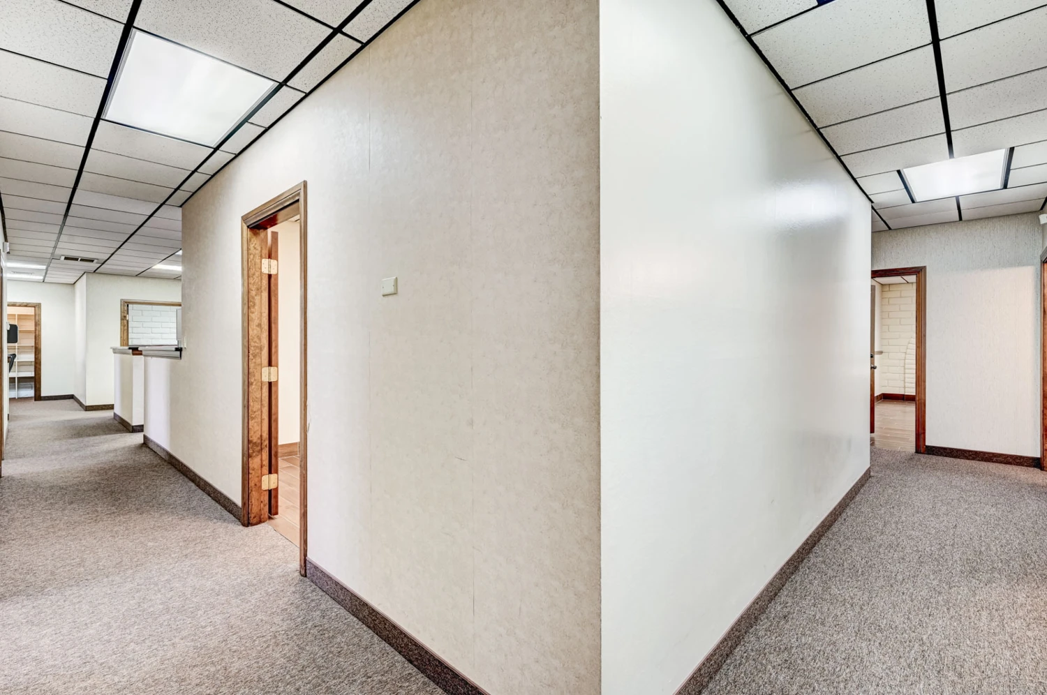 601 S Rancho Dr Ste C22 & C23, Las Vegas, NV for sale