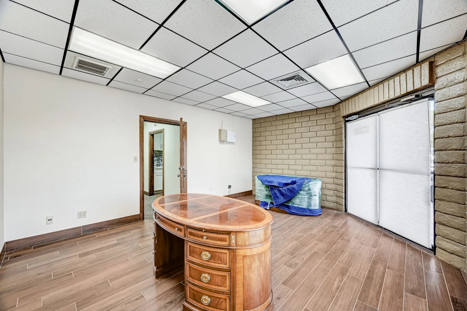 601 S Rancho Dr Ste C22 & C23, Las Vegas, NV for sale