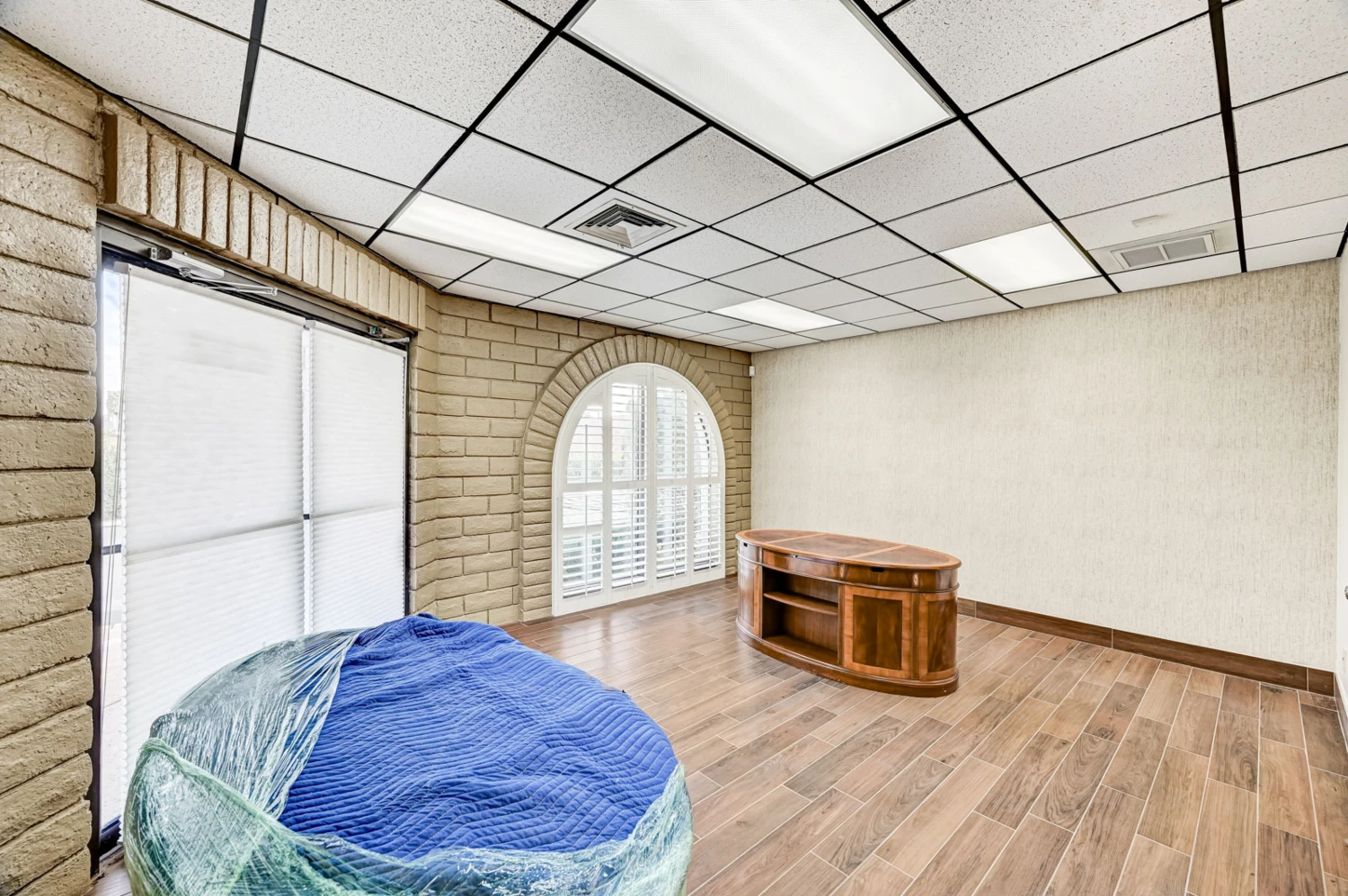 601 S Rancho Dr Ste C22 & C23, Las Vegas, NV for sale