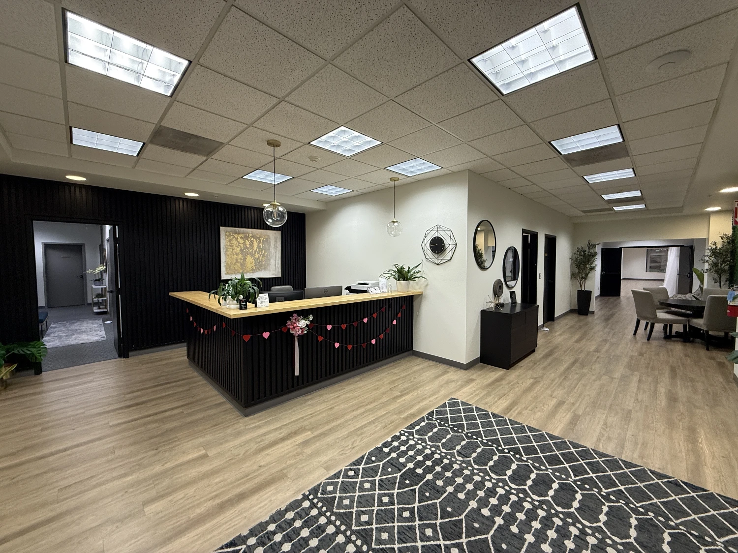 Larkspur Centre