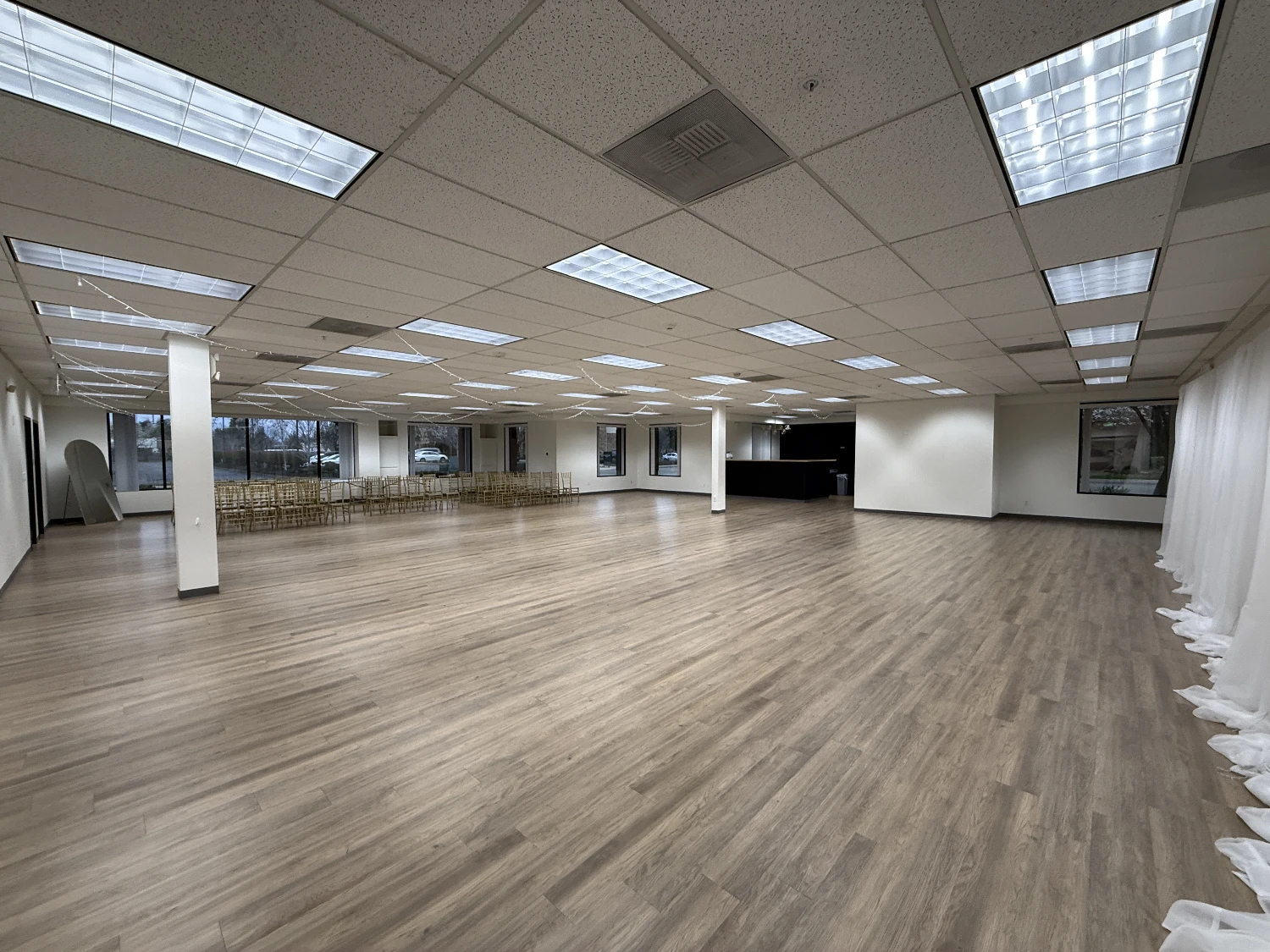 Larkspur Centre
