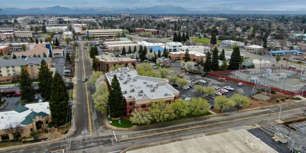 Larkspur Centre