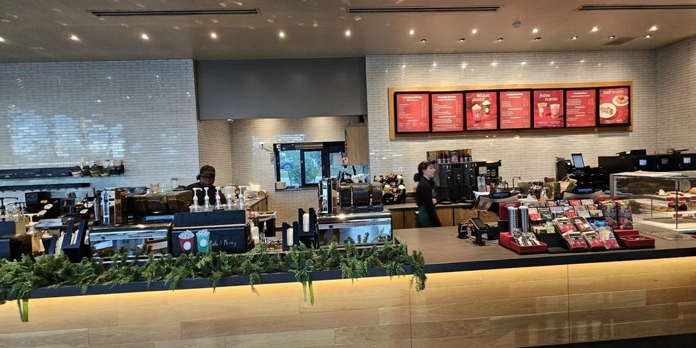 Starbucks Lake Wilson FL