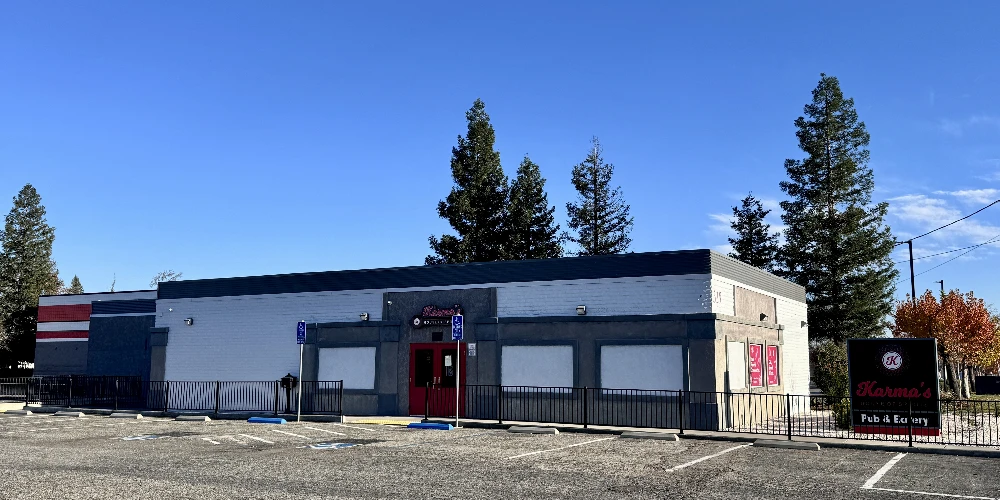 Freestanding Restaurant 329 Lake Blvd 
