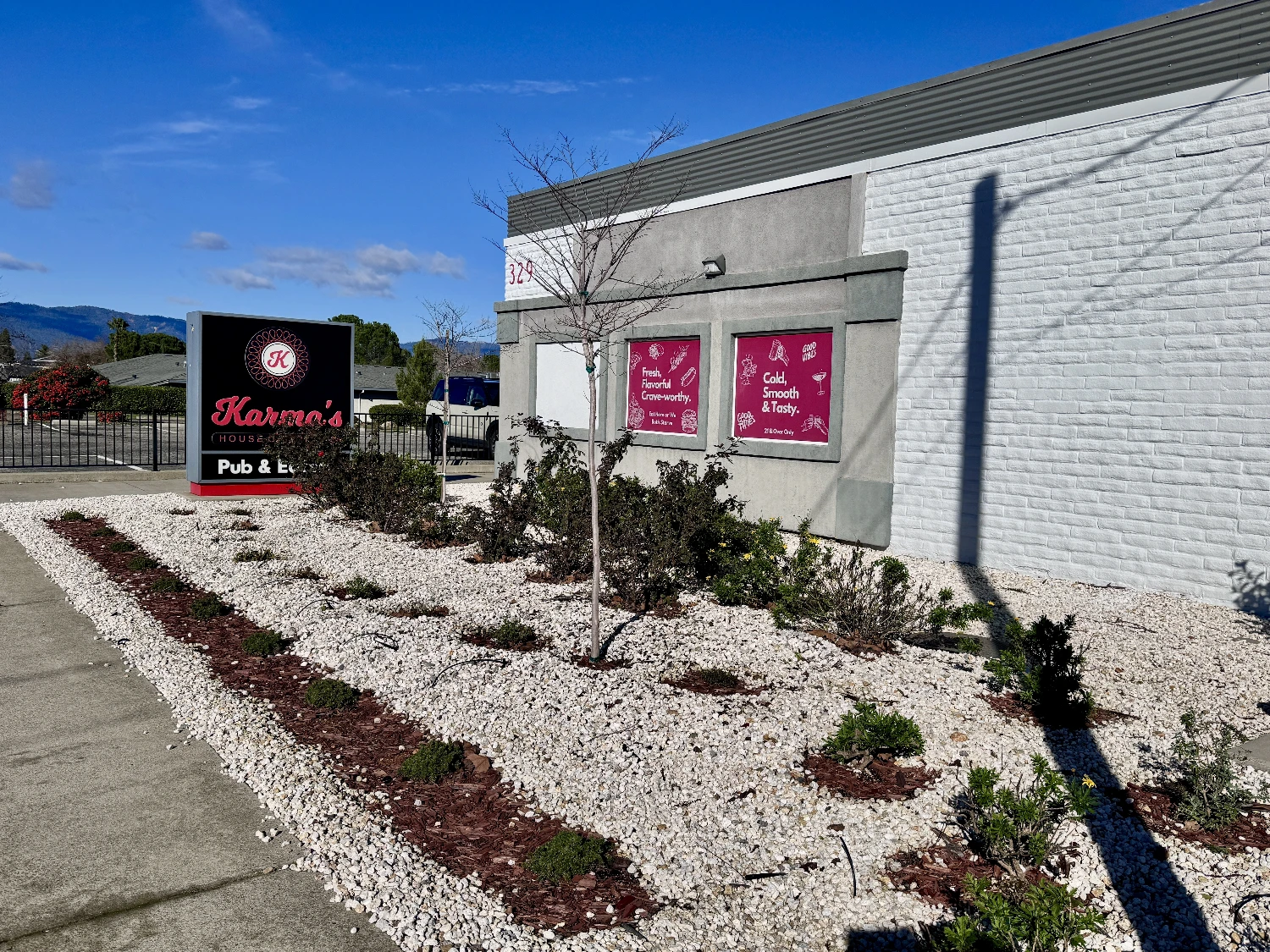 Freestanding Restaurant 329 Lake Blvd 