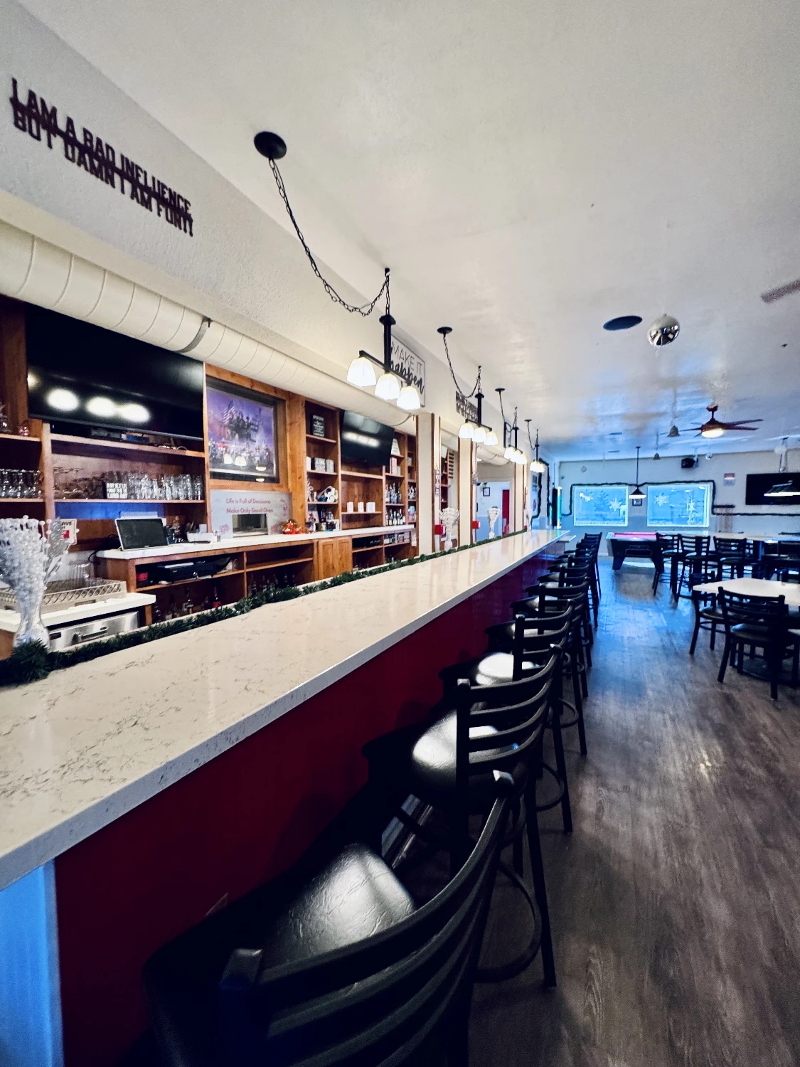 Freestanding Restaurant 329 Lake Blvd 